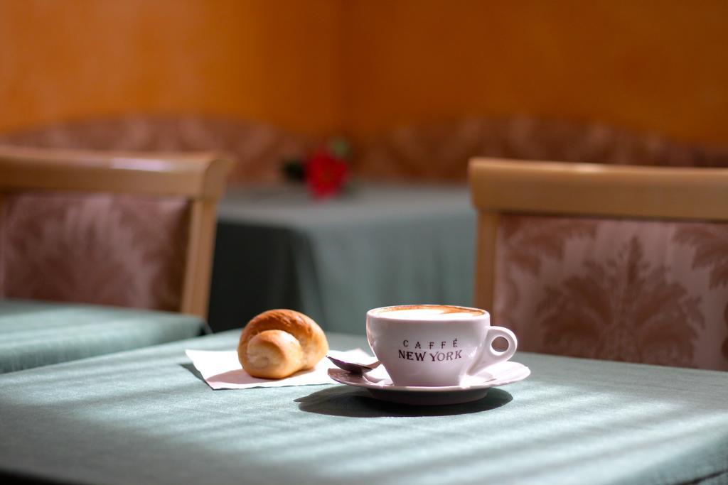 Hotel Villa Primavera Pisa Kültér fotó