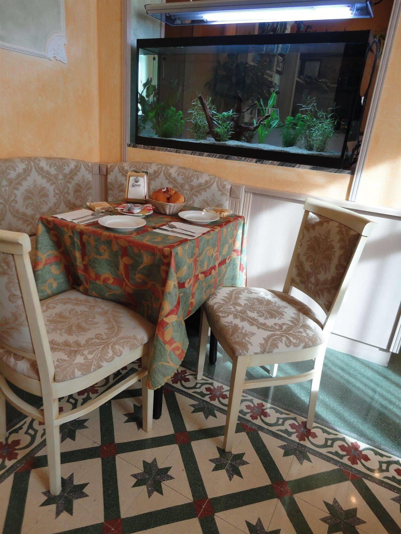 Hotel Villa Primavera Pisa Kültér fotó